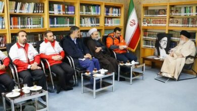 دشمن با فتنه‌‌ می‌خواهد سفره دین را از زیر پای نسل جوان بکشد