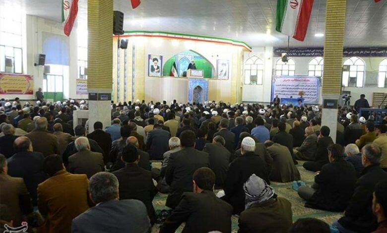 دهه فجر یادآور ایستادگی ملت ایران در برابر استکبار است