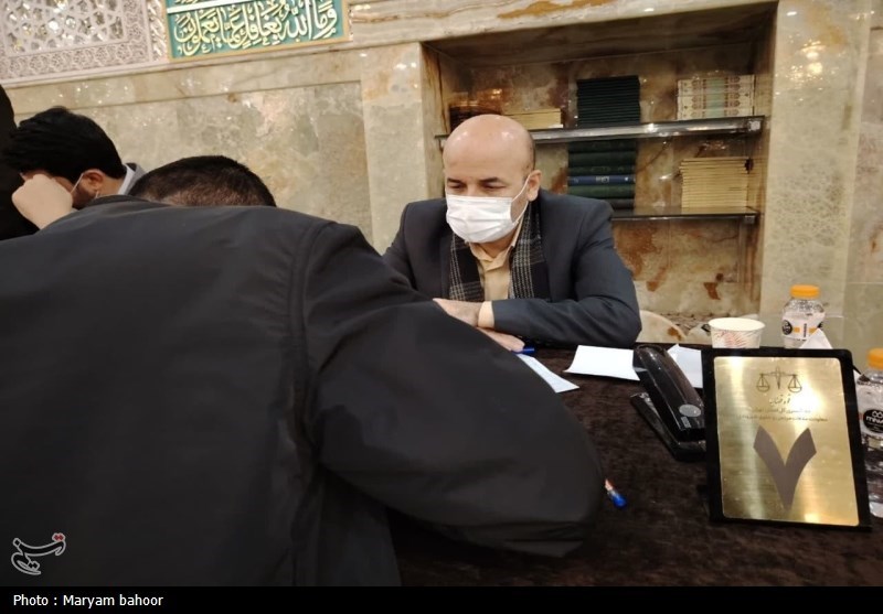 دیدار مردمی قضات در حرم عبدالعظیم (ع)؛ رسیدگی به 60 پرونده