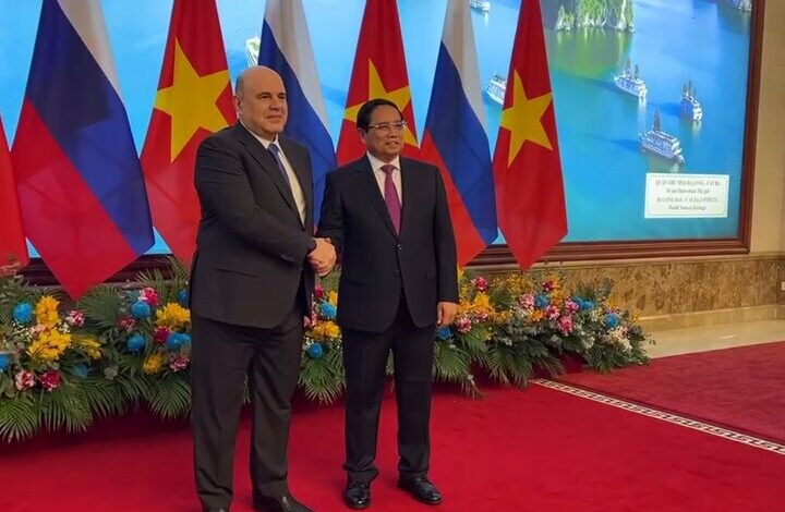 دیدار نخست‌وزیران روسیه و ویتنام+ فیلم