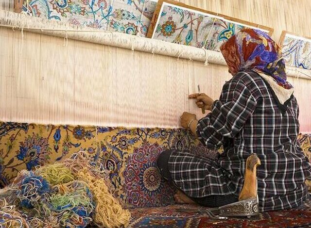 راه بهره‌مندی قالیبافان از مستمری بازنشستگی و از کارافتادگی