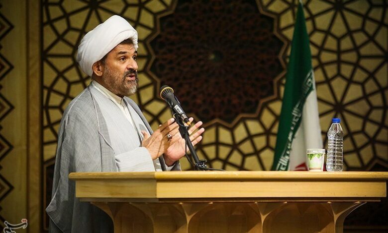 رسانه‌ها در همه روزهای سال به محتواسازی مذهبی بپردازند