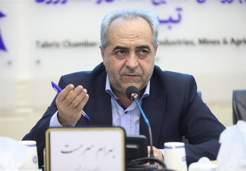 رونمایی میثاقنامه حمایت از سرمایه‌گذاران در آذربایجان شرقی
