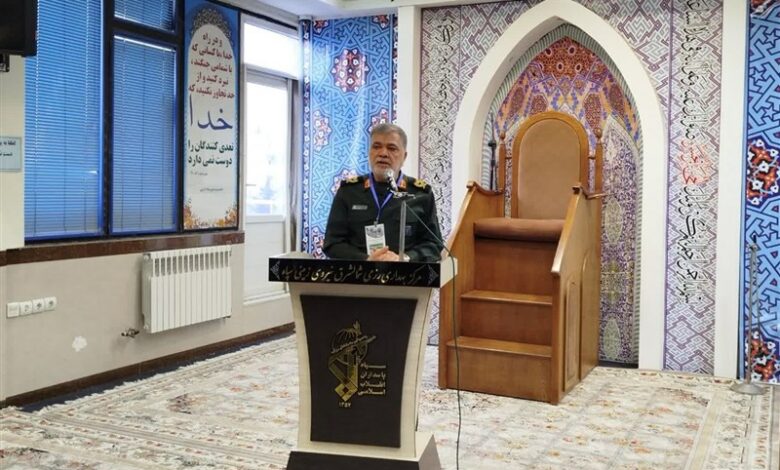 سردار اخوان:از فناوری‌های جدید برای خدمات پزشکی بهره می‌بریم