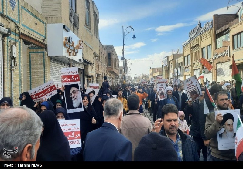 سمنانی‌ها پیروزی مردم غزه را جشن گرفتند+تصاویر