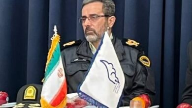 شهدا با خون خود مستکبران را رسوا کردند