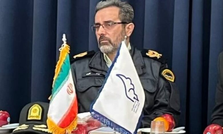 شهدا با خون خود مستکبران را رسوا کردند