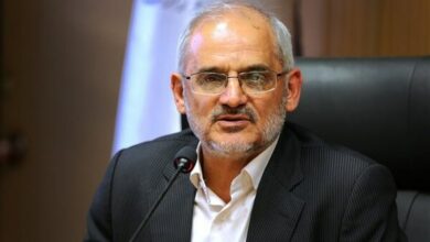 شهید سلیمانی همواره خود را از دام جریانات سیاسی حفظ کرد