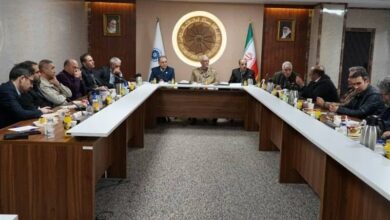 ضرورت ایجاد میز خدمت برای حل مشکلات فعالان اقتصادی