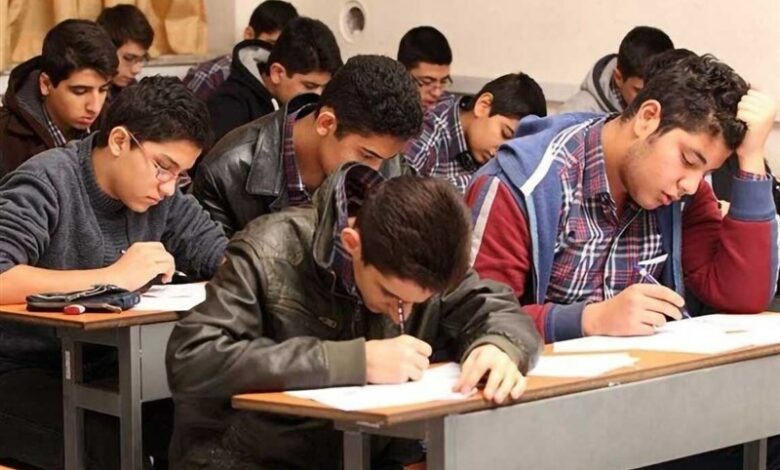 فعالیت مدارس سمنان حضوری شد؛ امتحانات برقرار است