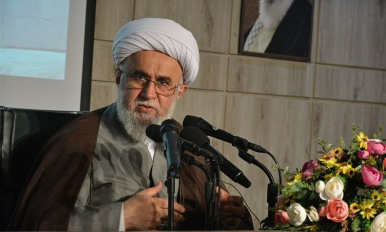 مباحث معرفتی اعتکاف را سخت و پیچیده نکنید