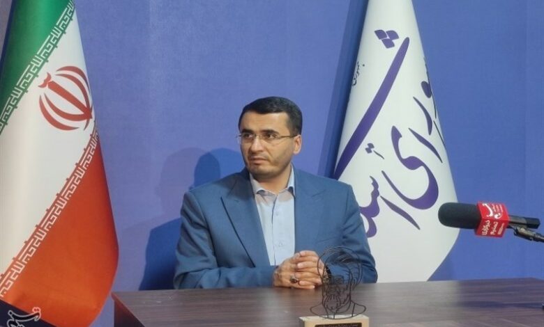متفکرآزاد: به‌شدت مخالف تعطیلی مدارس به هر بهانه‌ای هستم