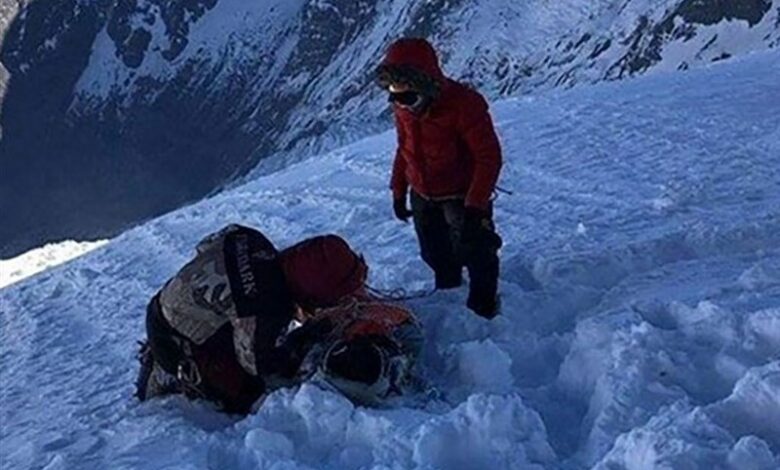 نجات 3 کوهنورد گرفتار در اشترانکوه