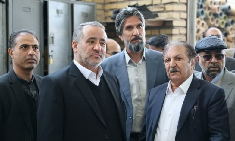 هاشمی: مدیران موانع سر راه تولیدکنندگان را هموار کنند
