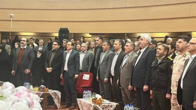 همایش تجلیل از شهروندان ارزشمند در ایلام برگزار شد