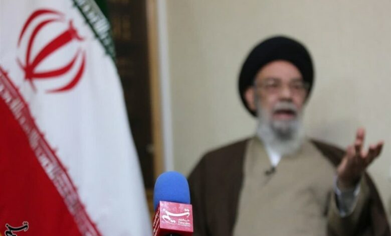 ورزشکاران اصفهانی پرچم اسلام را بالا بردند