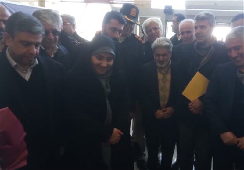 وزیر راه و شهرسازی وارد اردبیل شد