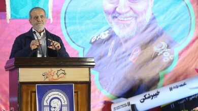 پزشکیان: راه شهید سلیمانی را با افتخار ادامه می‌دهیم