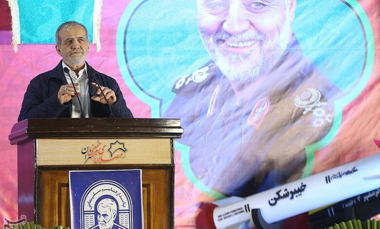 پزشکیان: راه شهید سلیمانی را با افتخار ادامه می‌دهیم