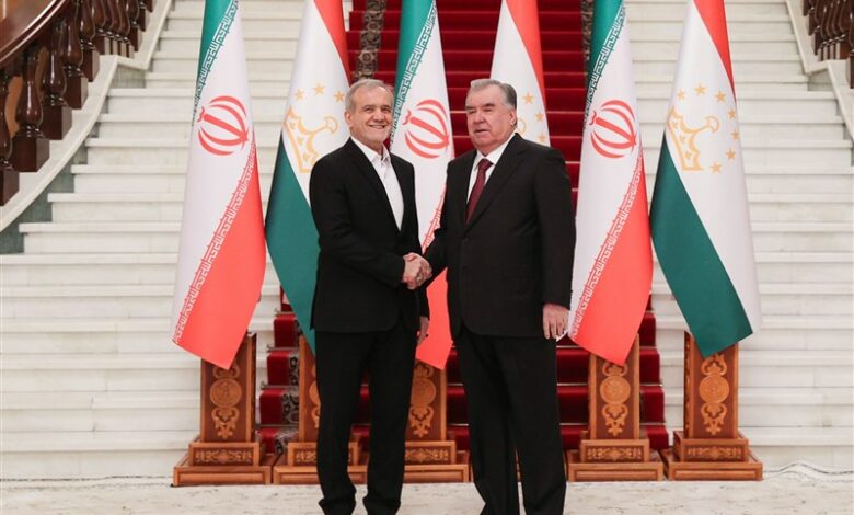 پزشکیان: سطح روابط ما با تاجیکستان افزایشی می‌شود