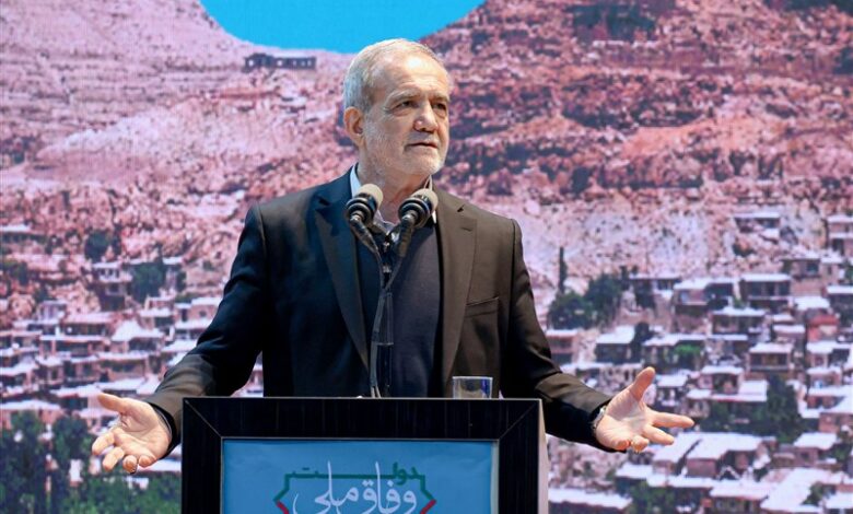 پزشکیان: سند چشم‌انداز پایان ندارد/ نمی‌خواهم ایران عقب باشد
