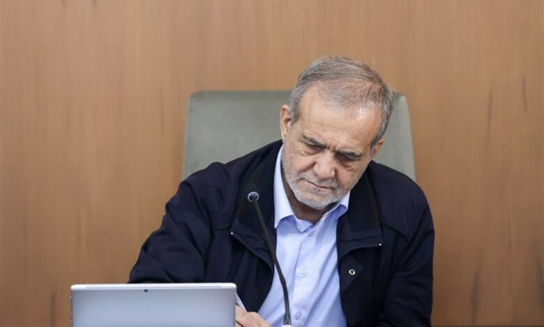 پیام پزشکیان به آیین تجلیل از رسول جعفریان