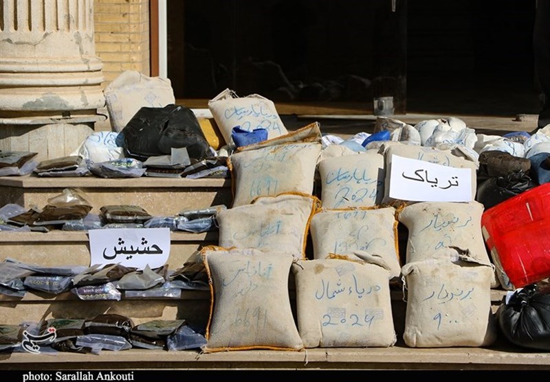 استان کرمان , مواد مخدر , قاچاق مواد مخدر , قاچاق , 