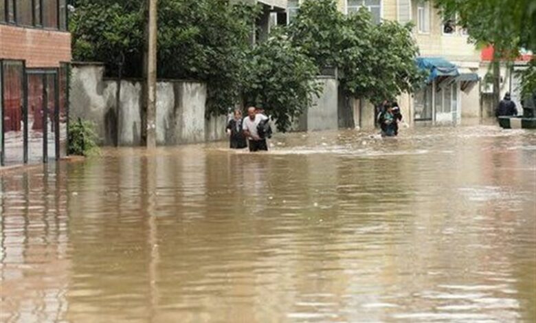 آبگرفتگی برخی مناطق رشت پس از بارندگی شدید