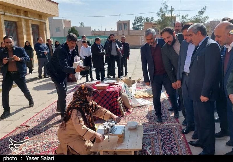 افتتاح چمن مصنوعی ویژه دانش آموزان استثنایی در گناباد