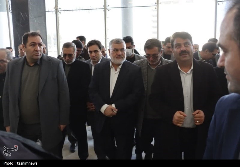 بررسی چالش‌های عمرانی و اقتصادی شهریار توسط استاندار تهران