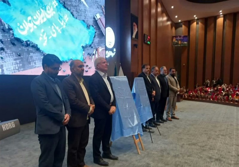 تجلیل از 25 جوان برگزیده خراسان جنوبی + تصاویر