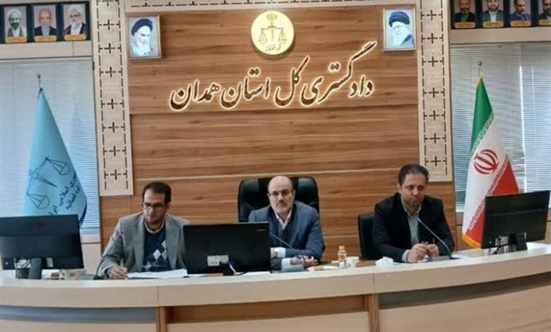 تصمیمات ستاد اقتصاد مقاومتی لازم الاجرا است