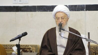 حوزه تا آنجا که ممکن است باید روش سنتی خود را حفظ کند