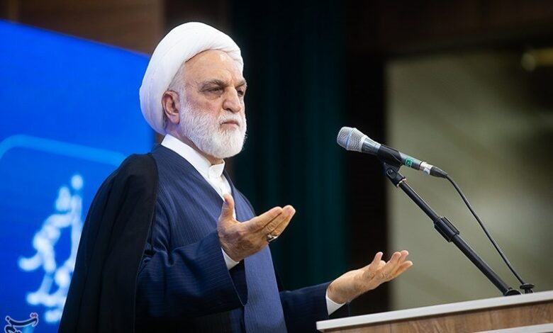 رئیس قوه قضائیه: معیار و ملاک برای همگان باید قانون باشد