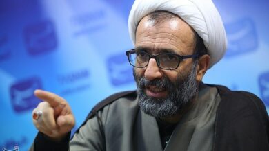سلیمی: صنعت موشکی و دفاعی خود را با دشمن معامله نمی‌کنیم