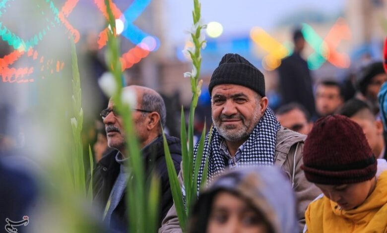 شادپیمایی خانوادگی نیمه‌شعبان در قم؛ شور انتظار تا جمکران