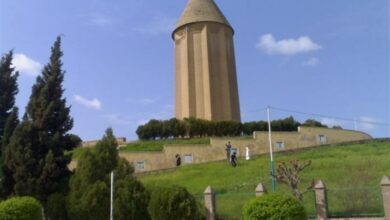 شرایط برج جهانی قابوس خوب نیست/ ترک روی برج افتاد!