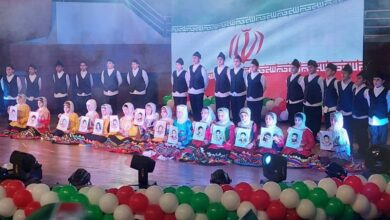 شور و نشاط وصف‌ناپذیر نوجوانان گیلانی در جشن سرود فجر