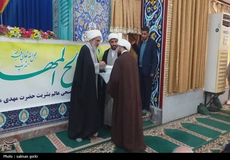 عمامه‌گذاری طلاب بوشهری در نیمه شعبان