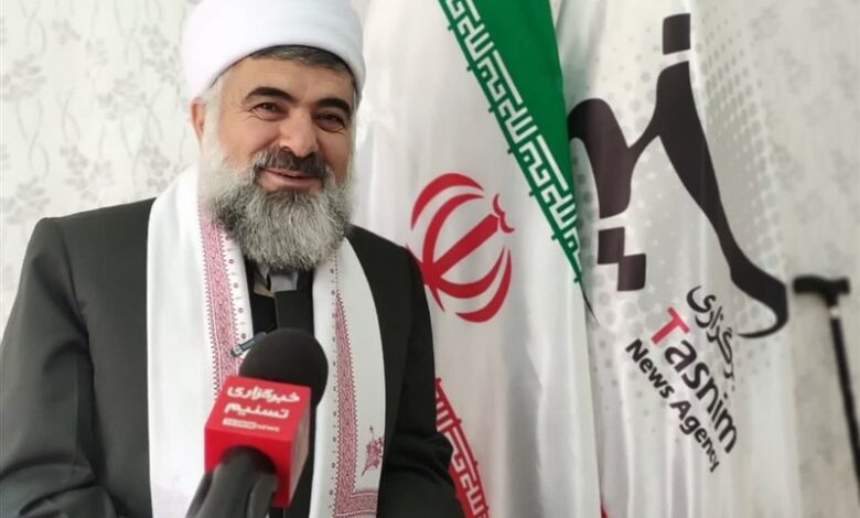 مرزهای جغرافیایی هرگز مانع پیوند کُردها با انقلاب نمی‌شود