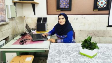 معلمی که دنیای هنرجویانش را تغییر داد؛ اقتصاد مقاومتی موفق