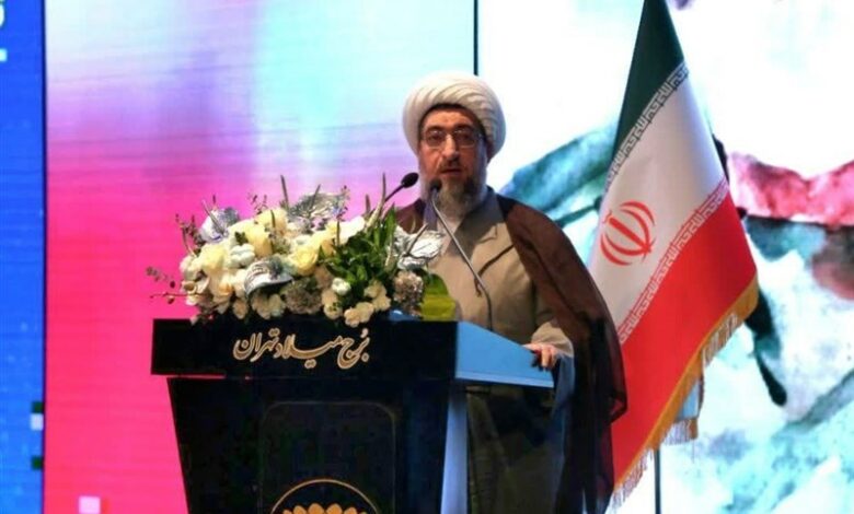 همه زمینه‌ساز دستیابی آذربایجان به جایگاه واقعی خود باشند