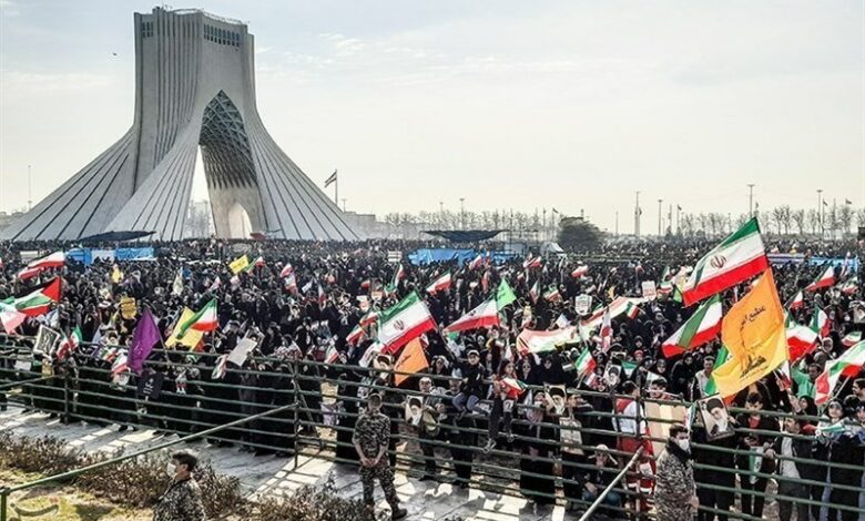 همپای جلودار 27| 22 بهمن؛ معادله محاسبه‌ناپذیر مردم