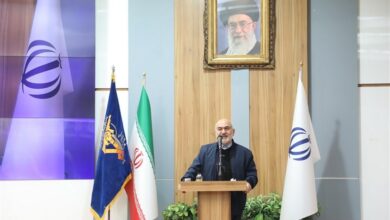 پیشرفت‌های انقلاب چشمگیر بوده است