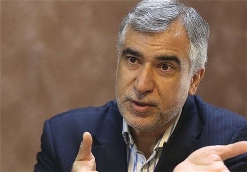 پاسخ عجیب ظهره‌وند به سوالی درباره موشک خرمشهر 5: در فضای مجازی دیدم!
