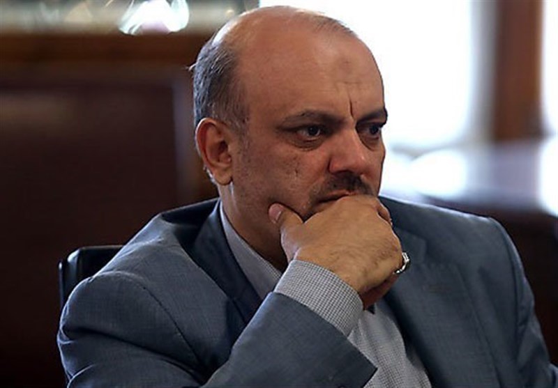 هشدار منادی به پزشکیان درباره بلاتکلیفی معلمان حق‌التدریس