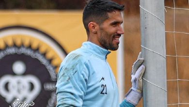 درخشش حسینی در سپاهان؛ واکنش به انتقادات از استقلال / سیدحسین حسینی , سپاهان , استقلال , دروازهبان , لیگ برتر