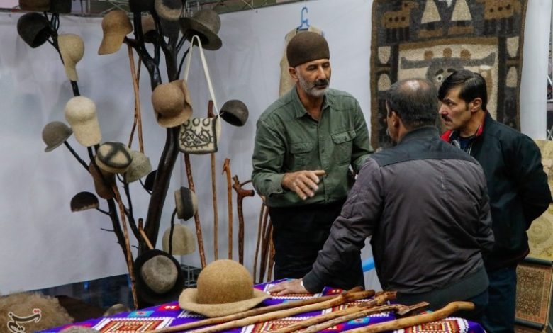 آغاز نخستین جشنواره ملی نمد به میزبانی بام ایران + تصاویر / اخبار چهارمحال و بختیاری - اخبار استانها