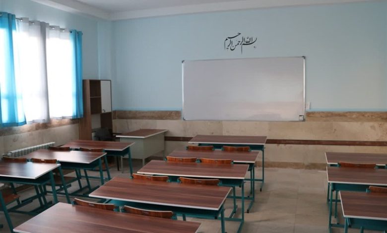 اختیار تعیین آموزش حضوری یا غیرحضوری در مدارس سمنان به مدیران سپرده شد/ اخبار سمنان - اخبار استانها