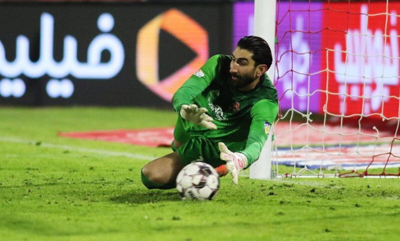 اعتراض پرسپولیس به پنالتی تراکتور؛ تصاویر جدید از خطای احتمالی بیرانوند / پرسپولیس , تراکتور , علیرضا بیرانوند , محمدحسین کنعانیزادگان , پنالتی